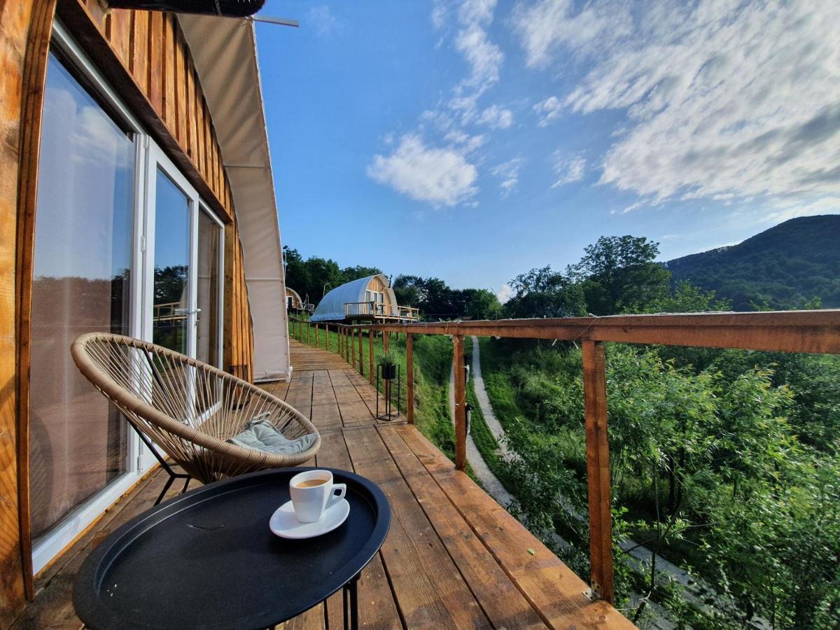 Sunrise Glamping Retreat Hotell Galesu Eksteriør bilde