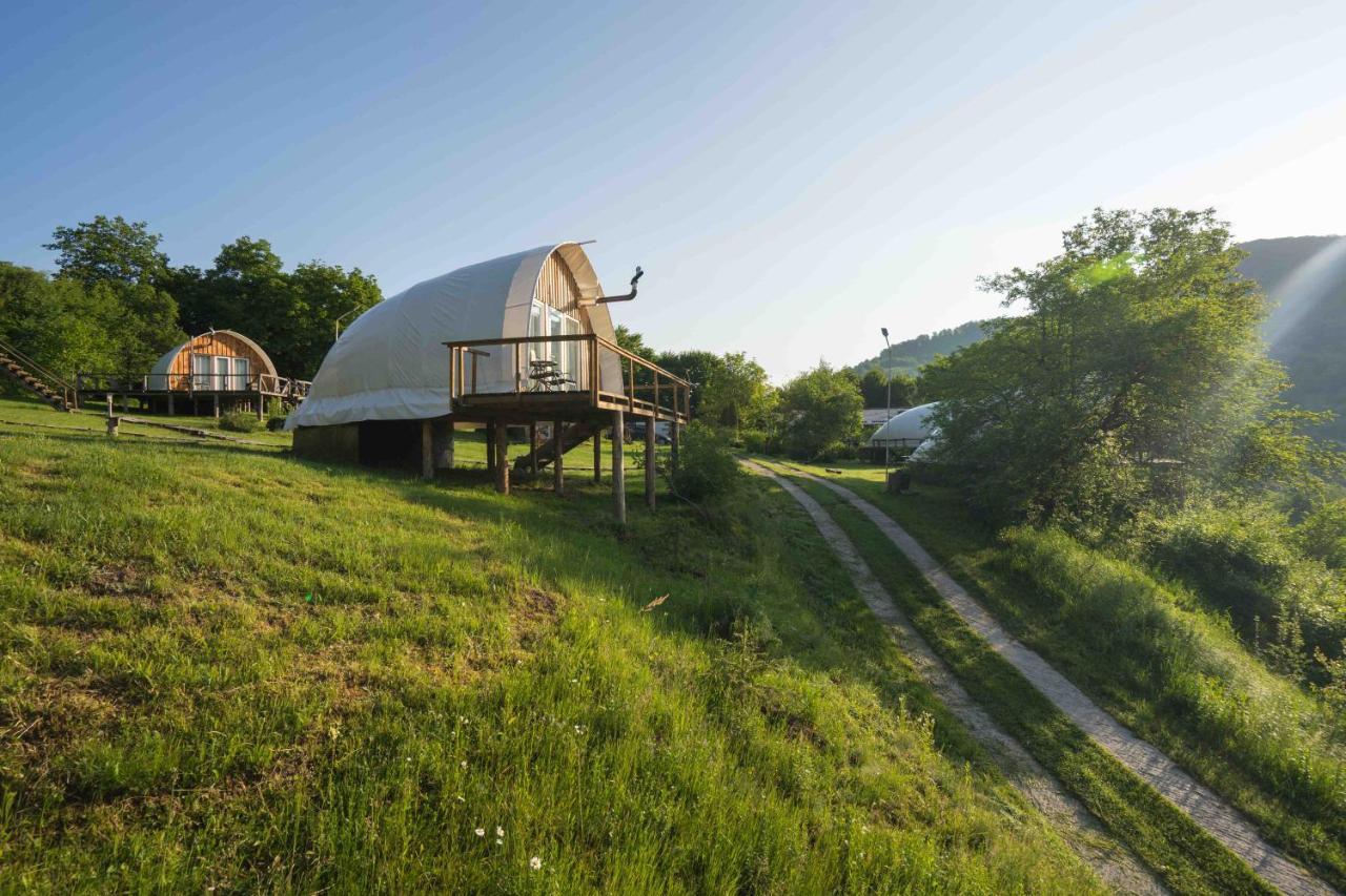 Sunrise Glamping Retreat Hotell Galesu Eksteriør bilde