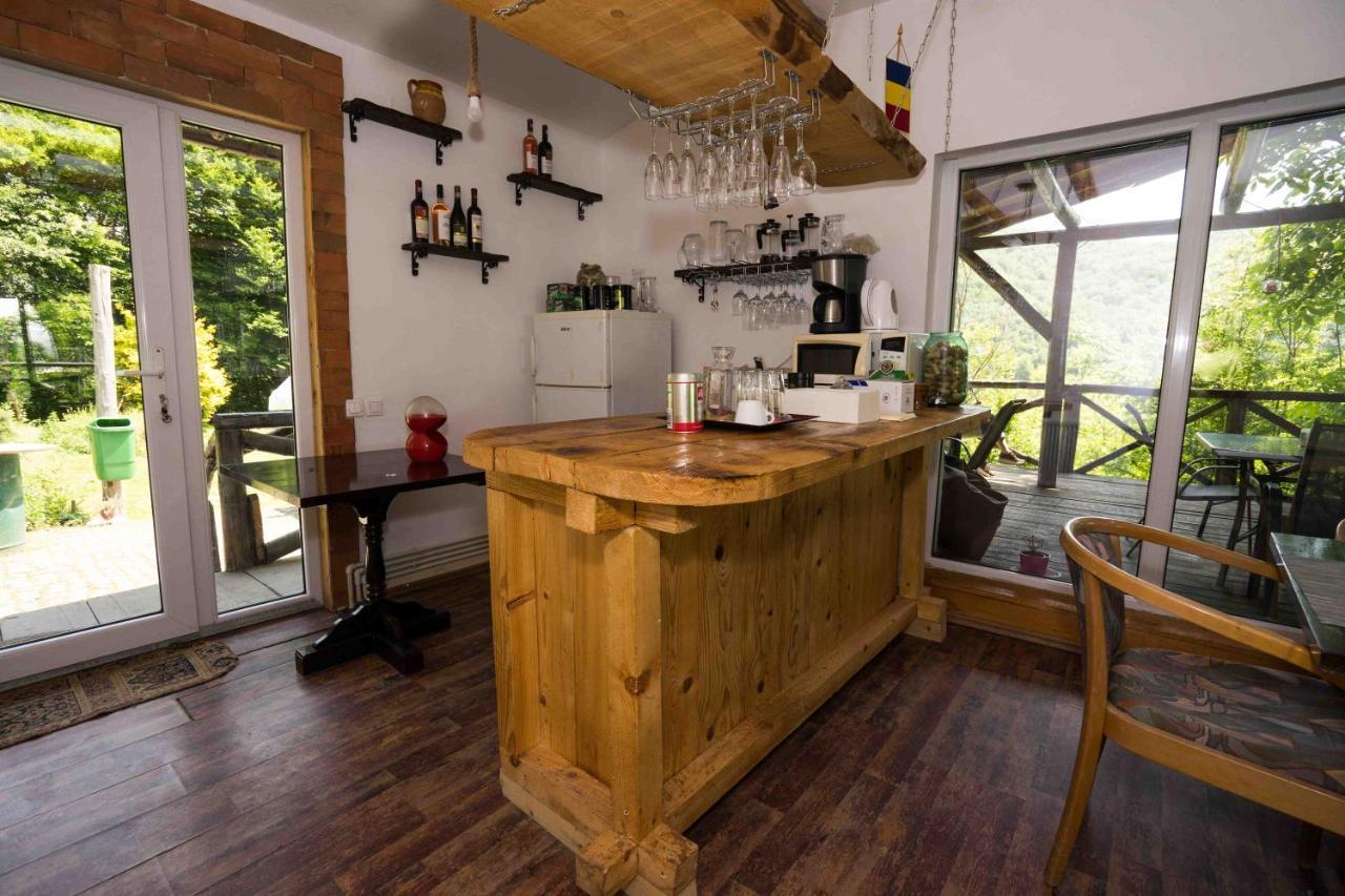 Sunrise Glamping Retreat Hotell Galesu Eksteriør bilde